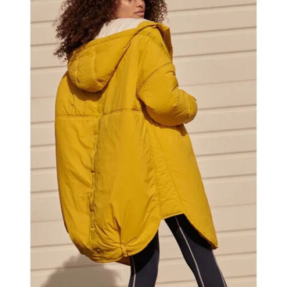 NWT FP Movement Survival Mode Puffer / Desert Grass Size L - Picture 4 of 4